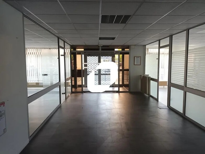 Bureau dans Lille à vendre - Hall d’entrée - Image 3 de 8