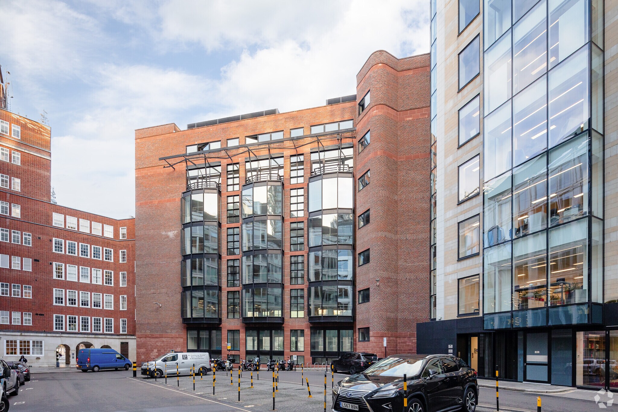 6-10 St Andrew St, Londres à louer Photo principale- Image 1 de 12