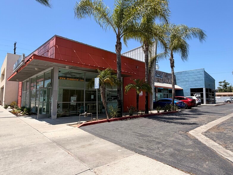 333 W Garvey Ave, Monterey Park, CA à vendre - Photo du bâtiment - Image 3 de 8