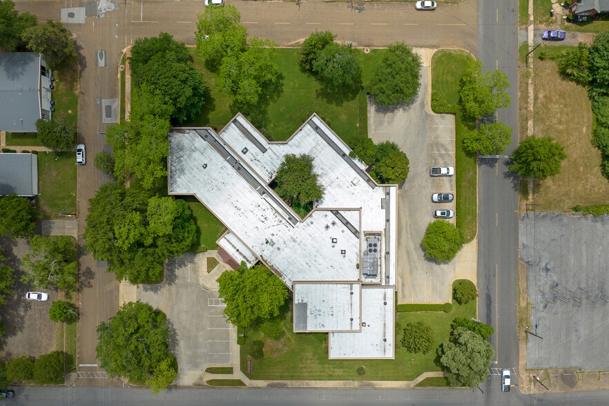 400 W Houston St, Marshall, TX for sale - Building Photo - Image 3 of 38