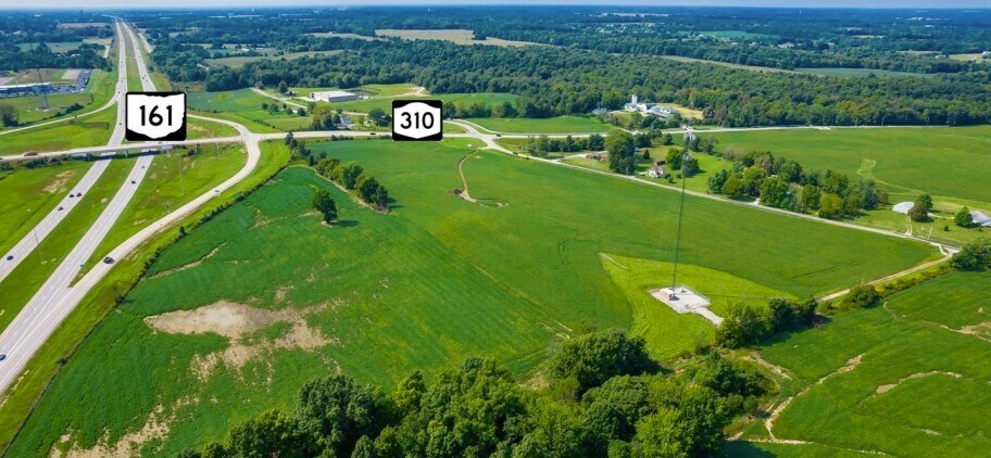 1803 Hazelton Etna Rd NW, Pataskala, OH à vendre - Photo principale - Image 1 de 14