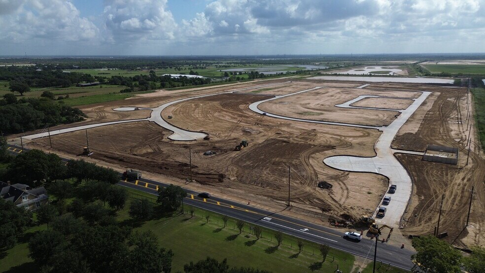 8227 Katy Hockley Rd, Katy, TX à vendre - Aérien - Image 2 de 7