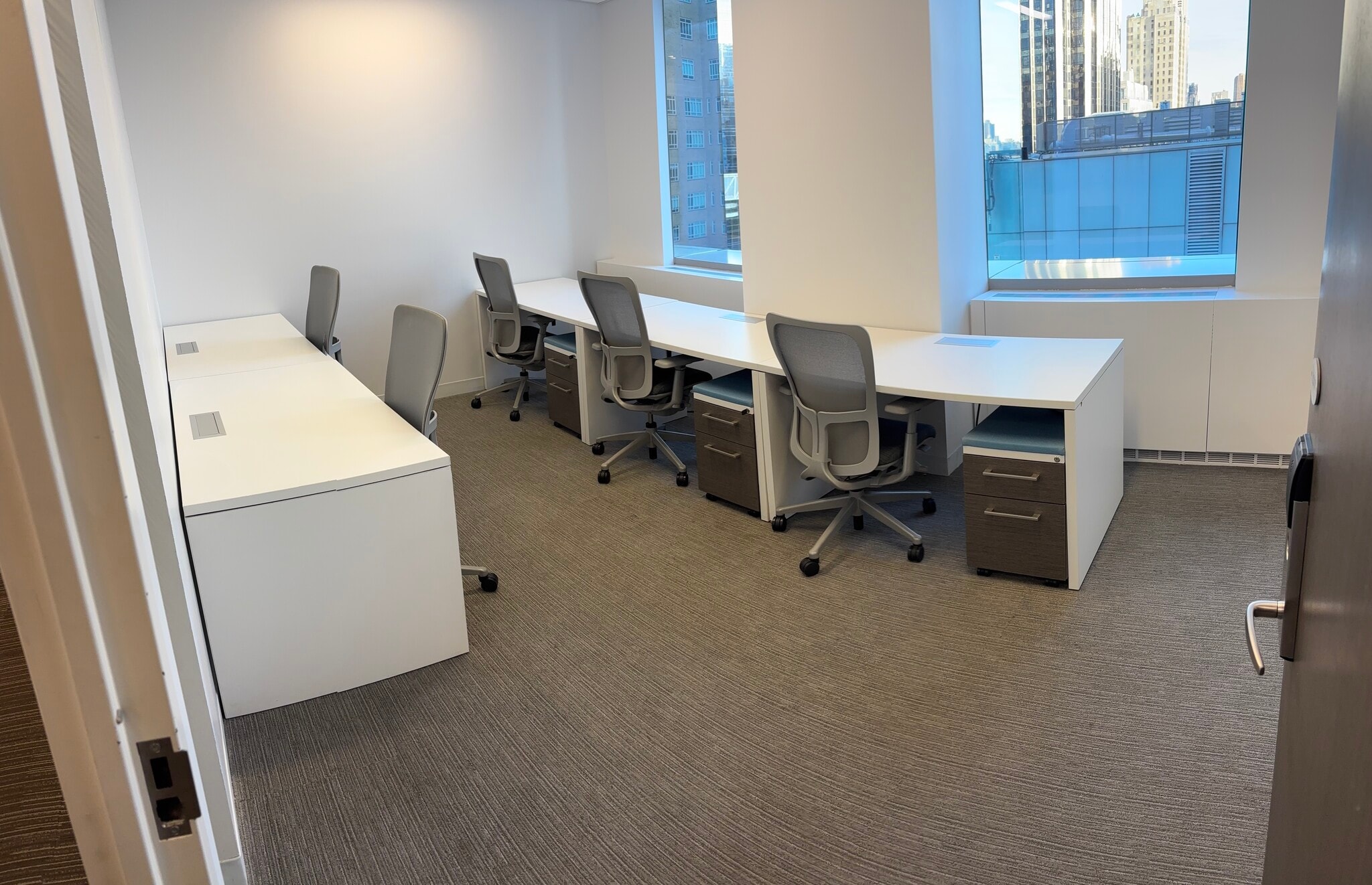 3 Columbus Cir, New York, NY à louer Photo intérieure- Image 1 de 1