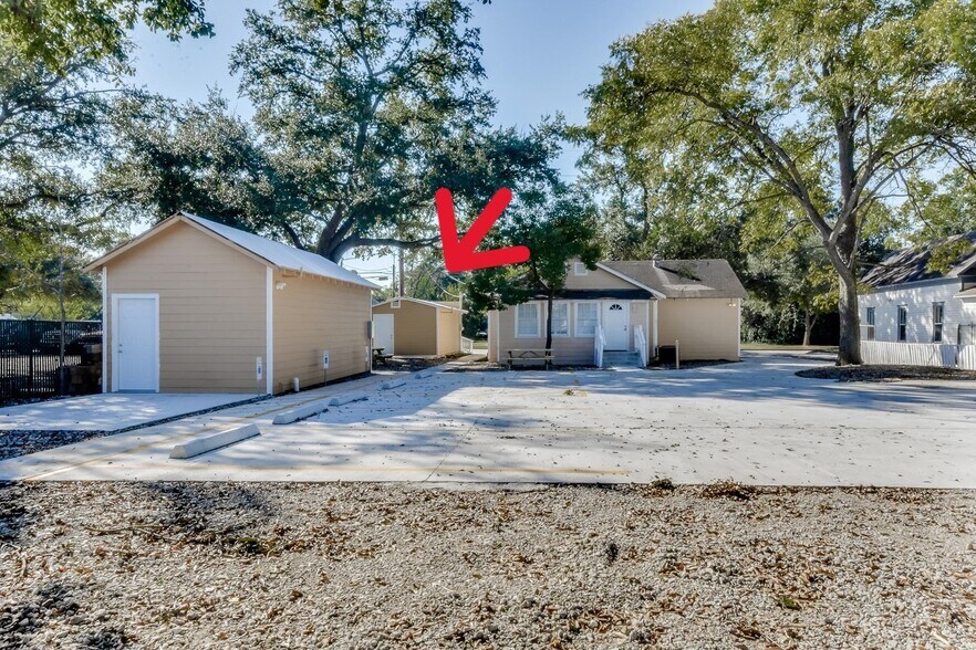 5528 Franz Rd, Katy, TX à louer - Photo du bâtiment - Image 3 de 3