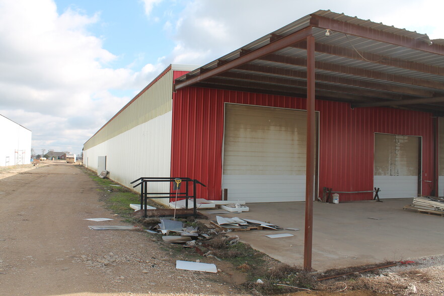 7800 N Hwy 6, Waco, TX à vendre - Photo principale - Image 1 de 27