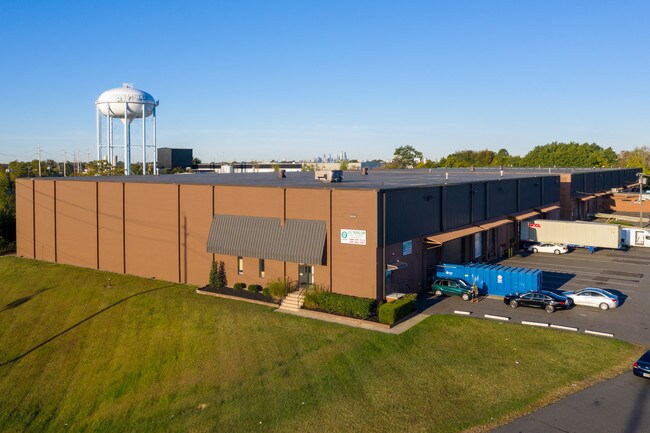 More details for 8295-8301 National Hwy, Pennsauken, NJ - Industrial for Lease