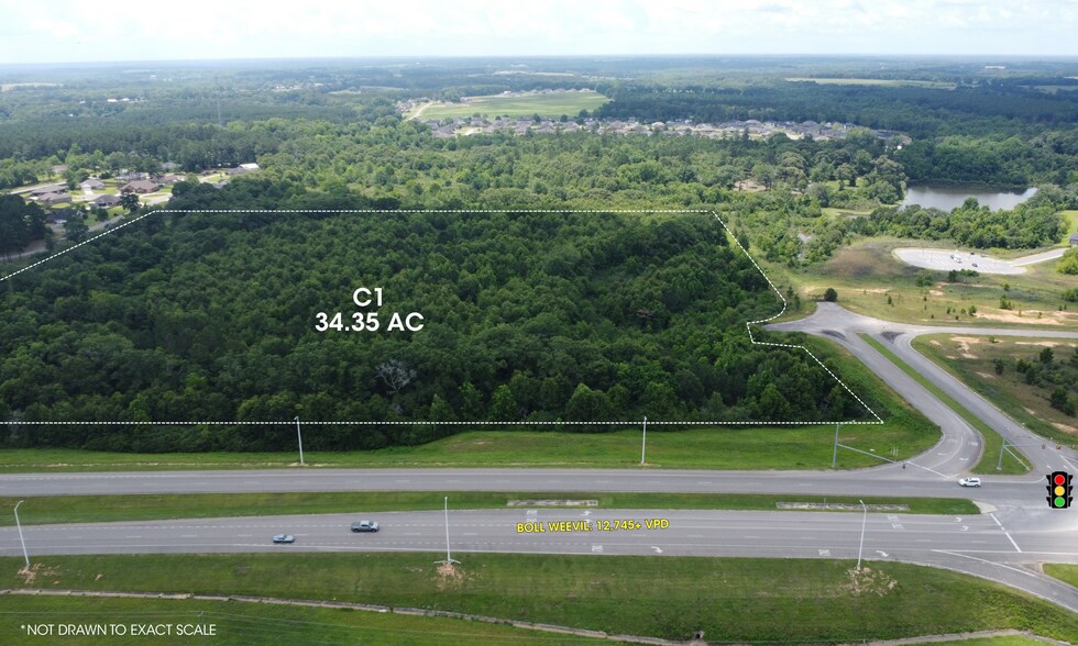 201 New Centre, Enterprise, AL à vendre - Photo du bâtiment - Image 2 de 5