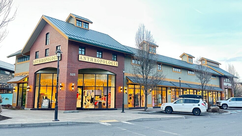 425 SW Powerhouse Dr, Bend, OR à louer - Photo du bâtiment - Image 3 de 18