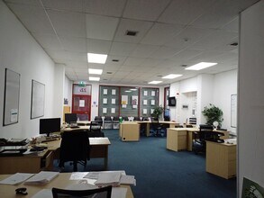 22 Wadcroft, Kettering for lease Interior Photo- Image 1 of 2