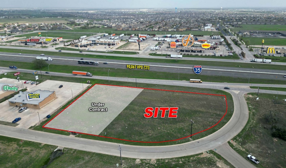 547 Town Center, Jarrell, TX à vendre - Photo du bâtiment - Image 3 de 4