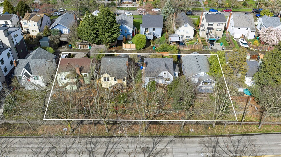 820-832 NW Market St, Seattle, WA for sale - Building Photo - Image 3 of 11