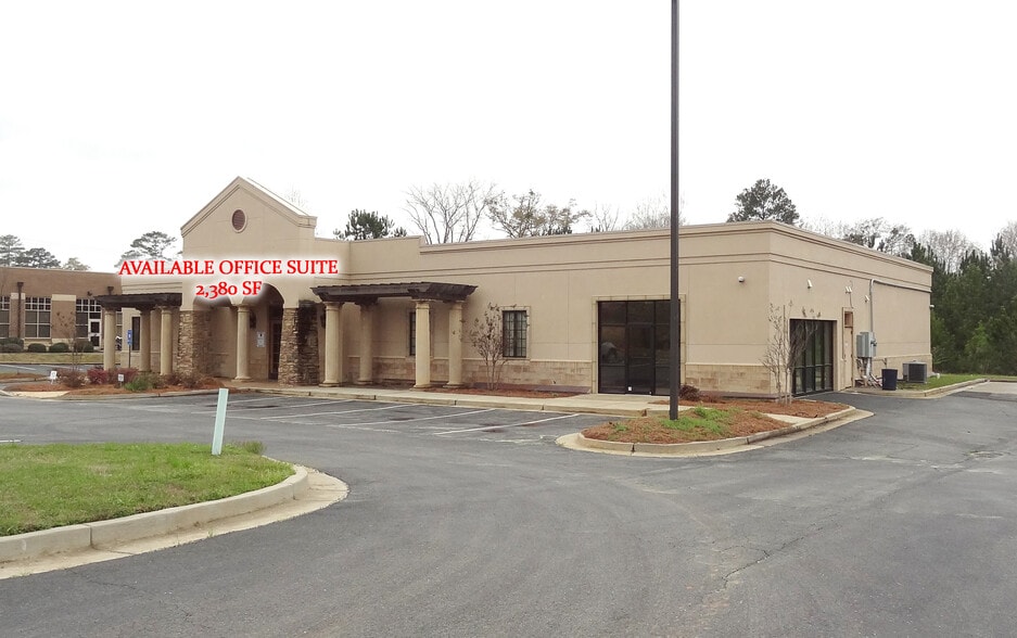 215 Sheraton Blvd, Macon-Bibb, GA for lease - Building Photo - Image 1 of 8