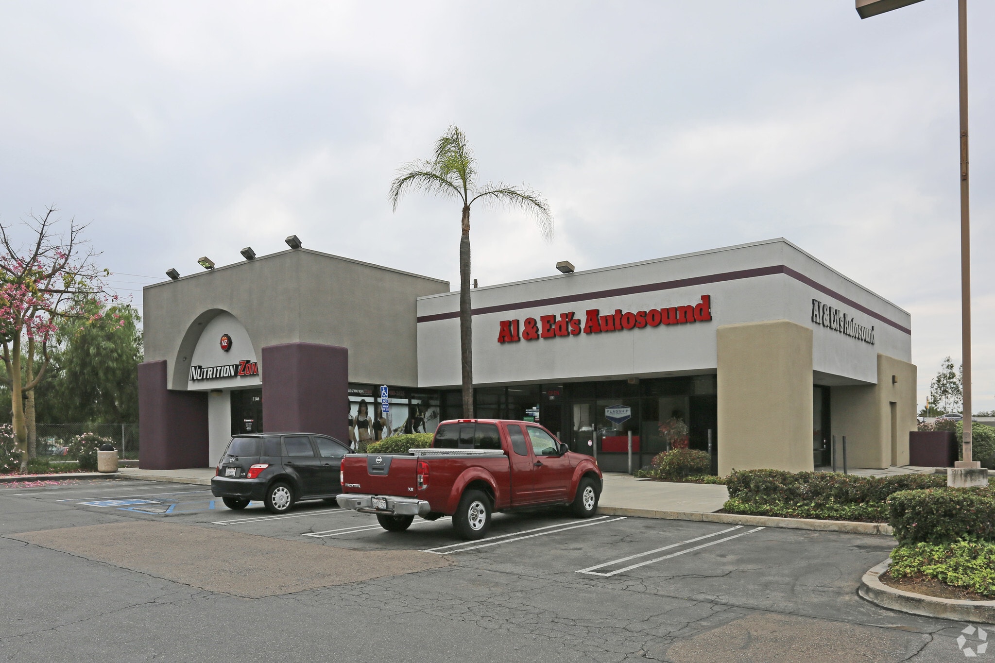 1142-1146 W Valley Pky, Escondido, CA for lease Building Photo- Image 1 of 8