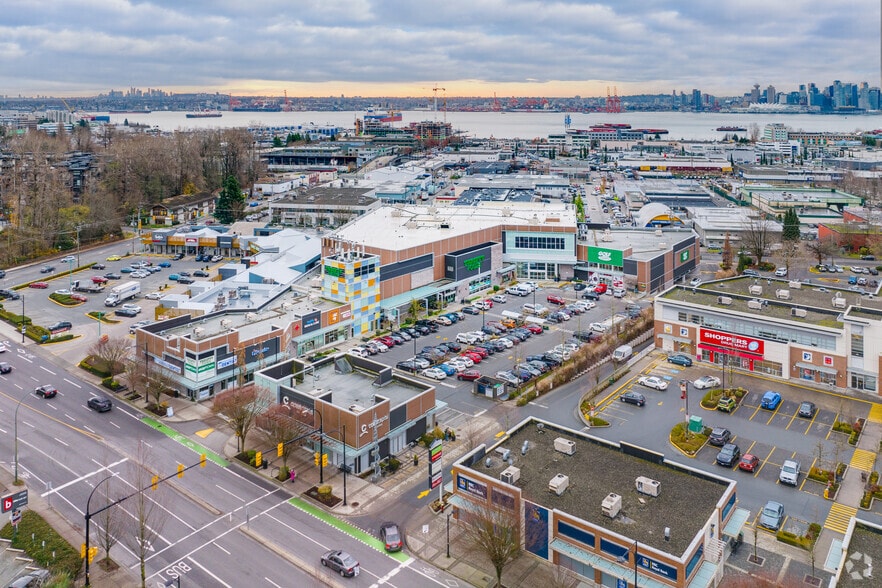 845 Marine Dr, North Vancouver, BC for lease - Aerial - Image 2 of 6