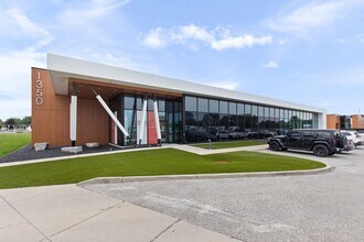 1350 Provincial Rd, Windsor, ON for lease Building Photo- Image 1 of 41