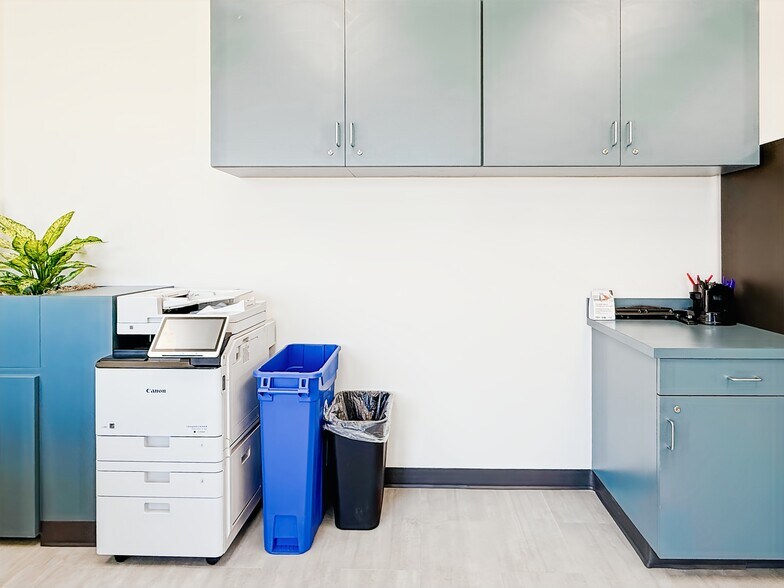 208 W Hampton Ave, Sumter, SC à louer - Photo intérieure - Image 3 de 9