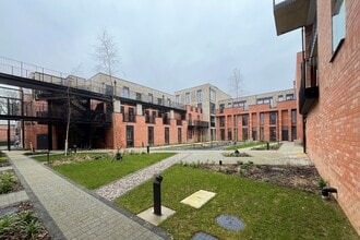 Campfield Rd, St Albans for lease Building Photo- Image 2 of 3