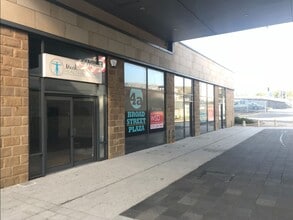 Broad St, Halifax à louer Photo du bâtiment- Image 1 de 2