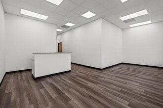 1402-1418 S Main St, Weatherford, TX for lease Interior Photo- Image 1 of 15