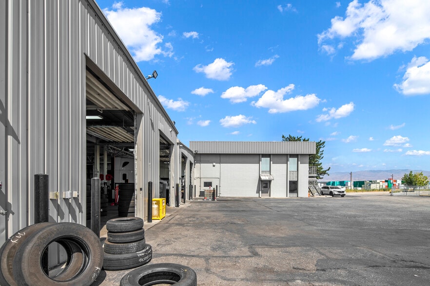4450 Enterprise St, Boise, ID for sale - Building Photo - Image 3 of 12