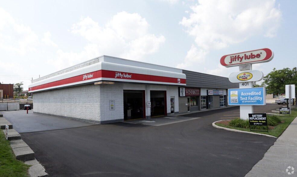 401 Weber St N, Waterloo, ON for sale - Primary Photo - Image 1 of 1