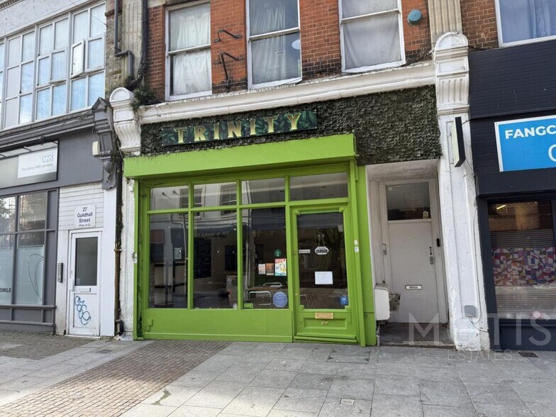 29 Guildhall St, Folkestone à vendre - Photo du bâtiment - Image 2 de 18