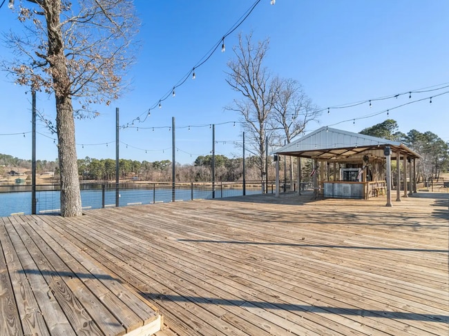 Plus de détails pour 202 W Germany St, Lone Star, TX - Spécialité à vendre