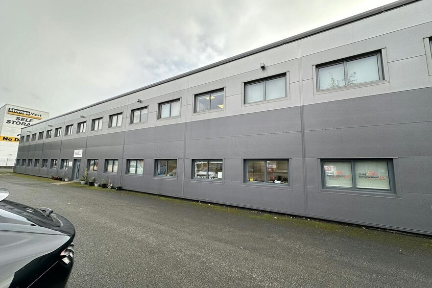 Knaves Beech Way, High Wycombe for lease - Building Photo - Image 2 of 6