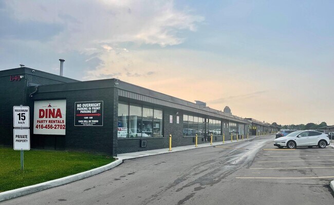 Plus de détails pour 1940 Ellesmere Rd, Toronto, ON - Industriel à louer
