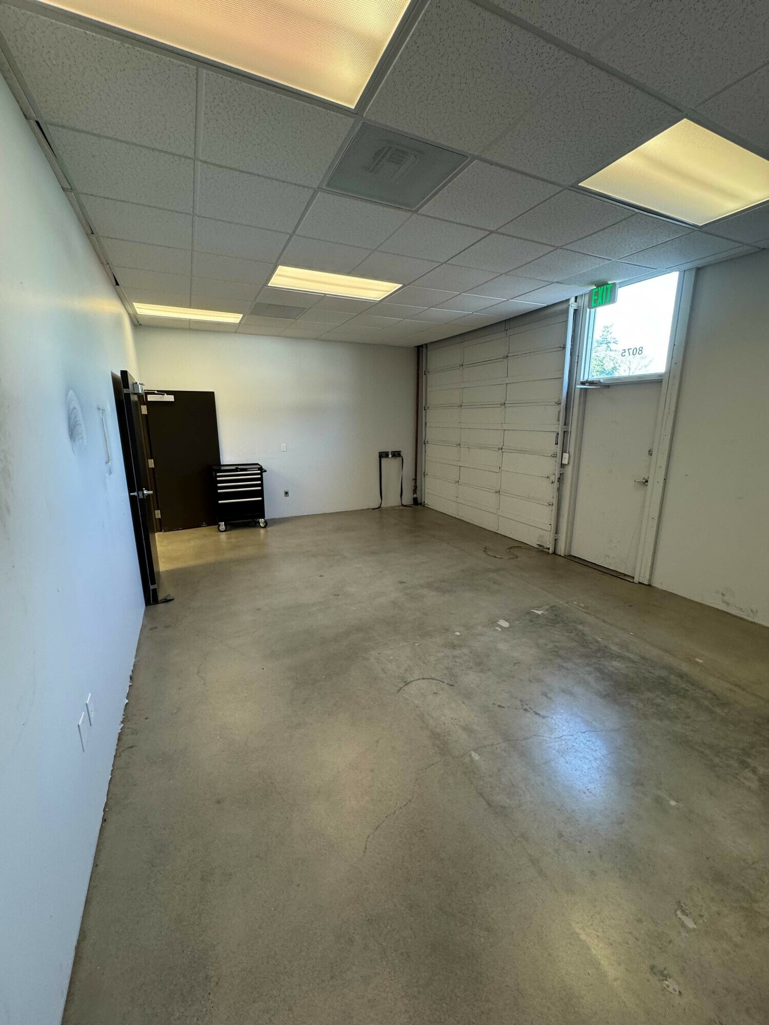 8075 SW Nimbus Ave, Beaverton, OR for lease Interior Photo- Image 1 of 5