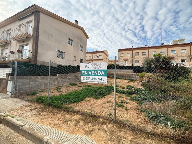 Carrer Clos del Rectoret, 12, Calafell, Tarragona for sale - Building Photo - Image 2 of 3
