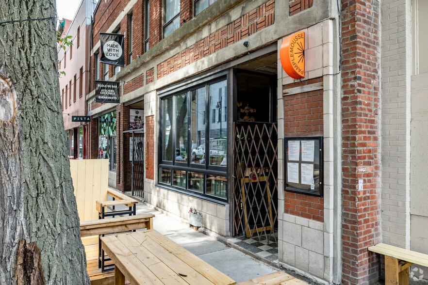 1579-1587 Saint-Laurent Boul, Montréal, QC for lease - Building Photo - Image 2 of 3