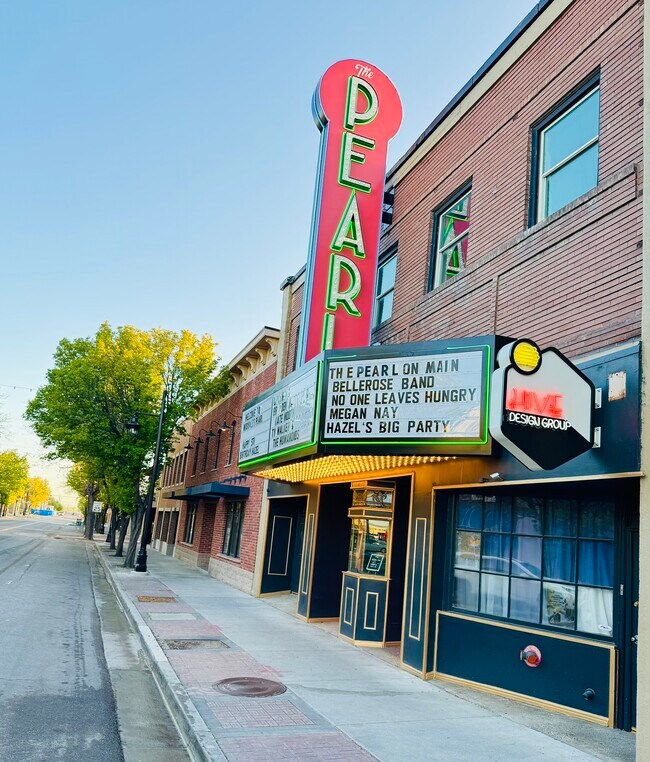 Plus de détails pour 7711 Main St, Midvale, UT - Commerce de détail à vendre
