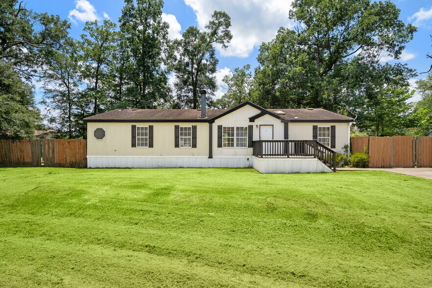 16509 Brittany Way, Conroe, TX à vendre - Photo du bâtiment - Image 3 de 23