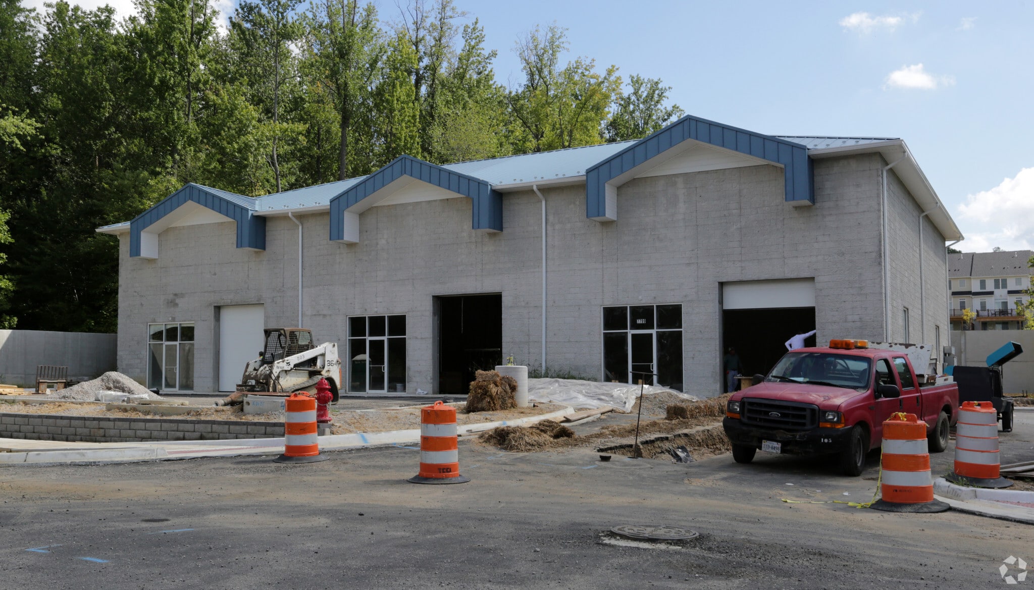 7799 Cinder Bed Rd, Lorton, VA for lease Primary Photo- Image 1 of 5