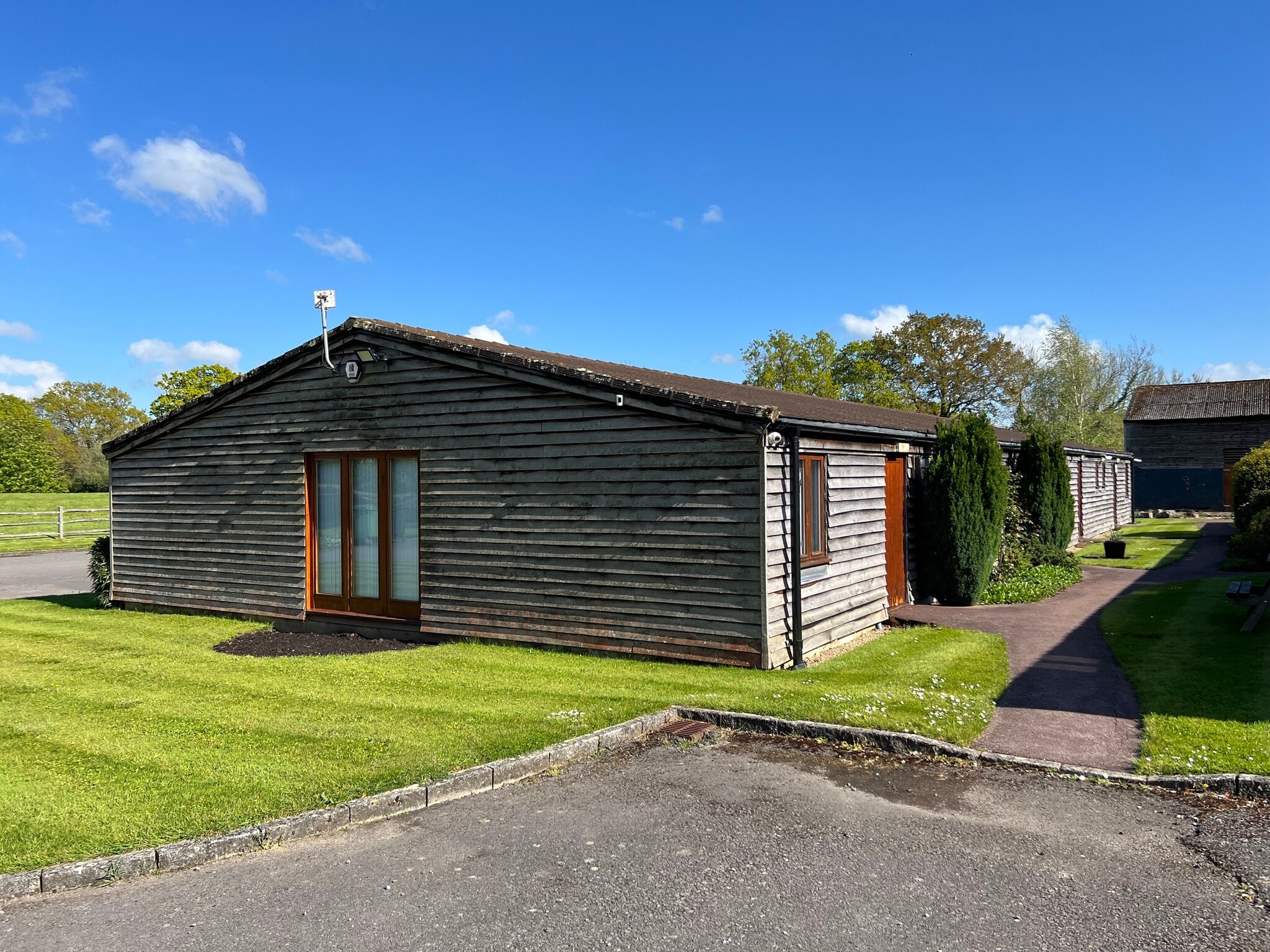 Crays Ln, Pulborough for sale Building Photo- Image 1 of 1