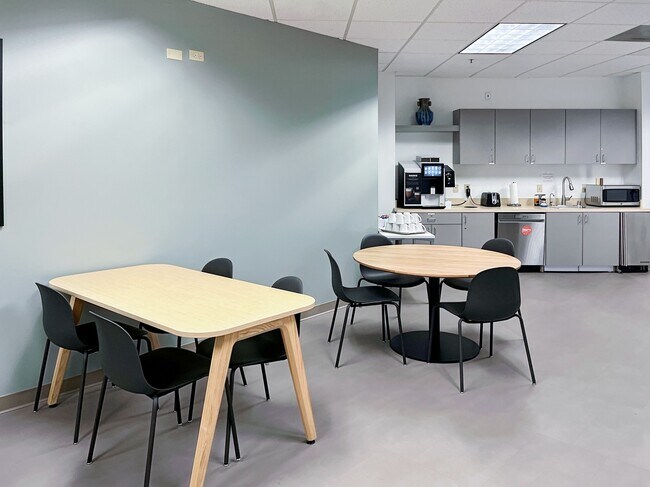More details for 8800 Cal Center, Sacramento, CA - Coworking for Lease
