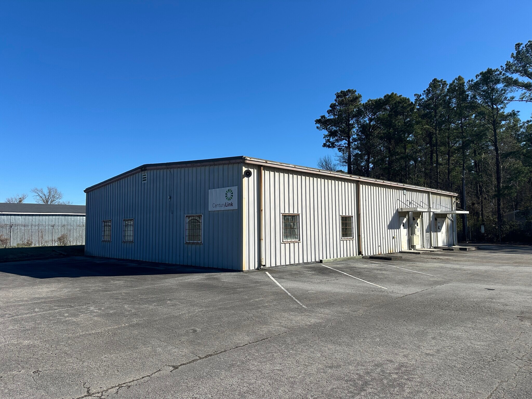 1875 N 20th St, Morehead City, NC for lease Building Photo- Image 1 of 5