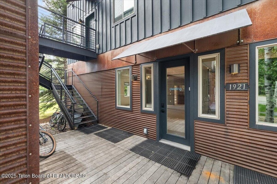 1921 N Moose Wilson Rd, Wilson, WY for sale - Building Photo - Image 2 of 21