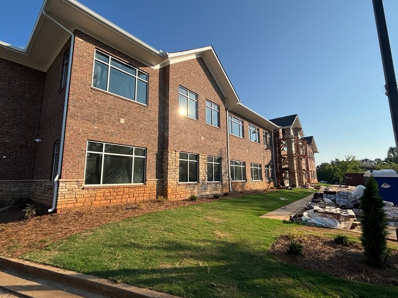 1164 Satellite Blvd NW, Suwanee, GA for lease - Building Photo - Image 3 of 5