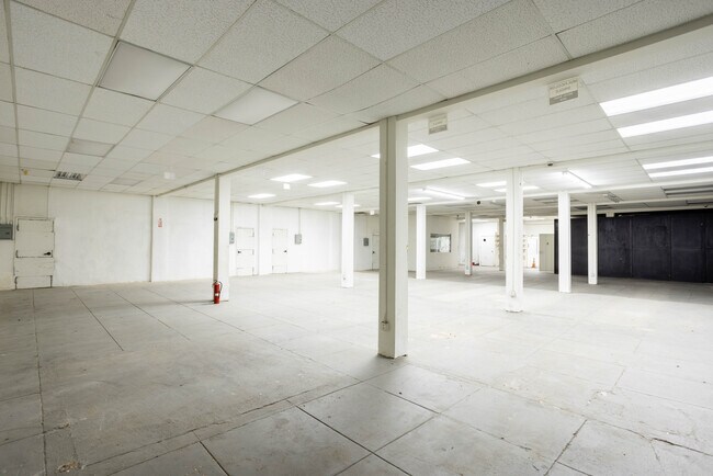 More details for 1250 S Broadway, Los Angeles, CA - Industrial for Sale