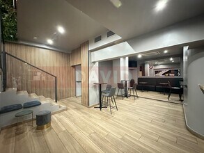 Commerce de détail dans Barcelone, Barcelona à louer Photo intérieure- Image 2 de 10