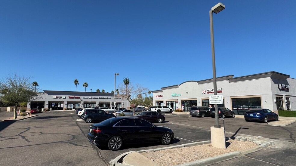 1914 S Power Rd, Phoenix, AZ à louer - Photo du bâtiment - Image 2 de 11