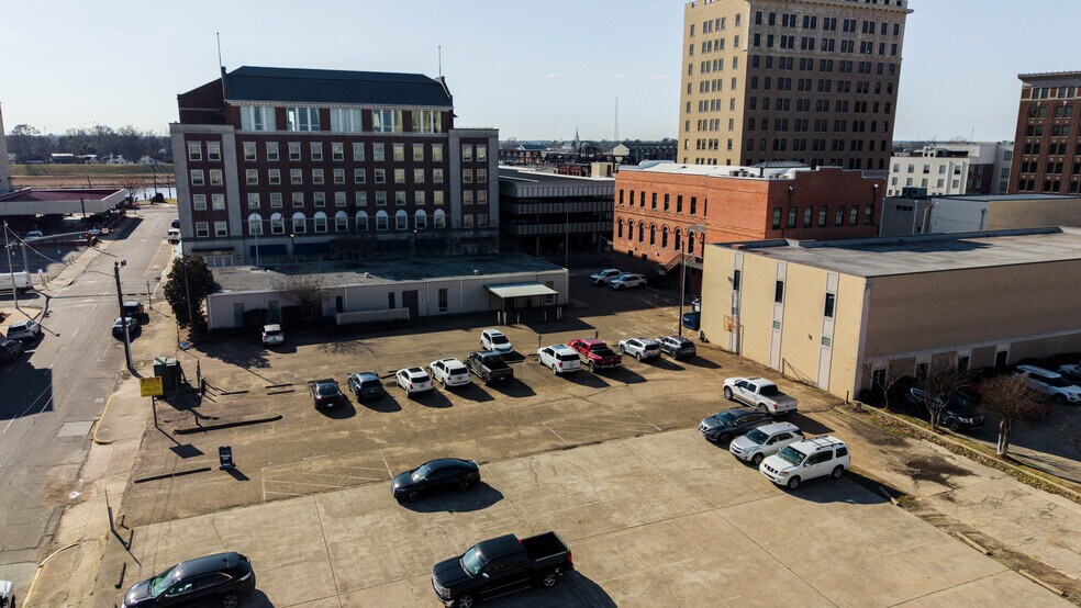 127 Saint John St, Monroe, LA à vendre - Photo du bâtiment - Image 2 de 7