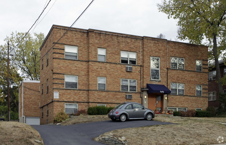 The 3Fold Portfolio portfolio of 4 properties for sale on LoopNet.ca - Primary Photo - Image 3 of 4