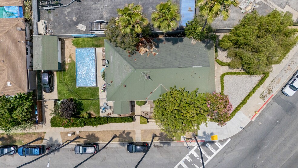 2400 W Main St, Alhambra, CA à vendre - Photo du bâtiment - Image 1 de 1