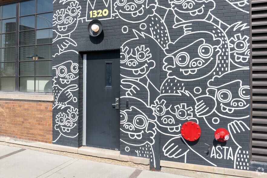1320 W Fulton St, Chicago, IL à louer - Photo du bâtiment - Image 3 de 15