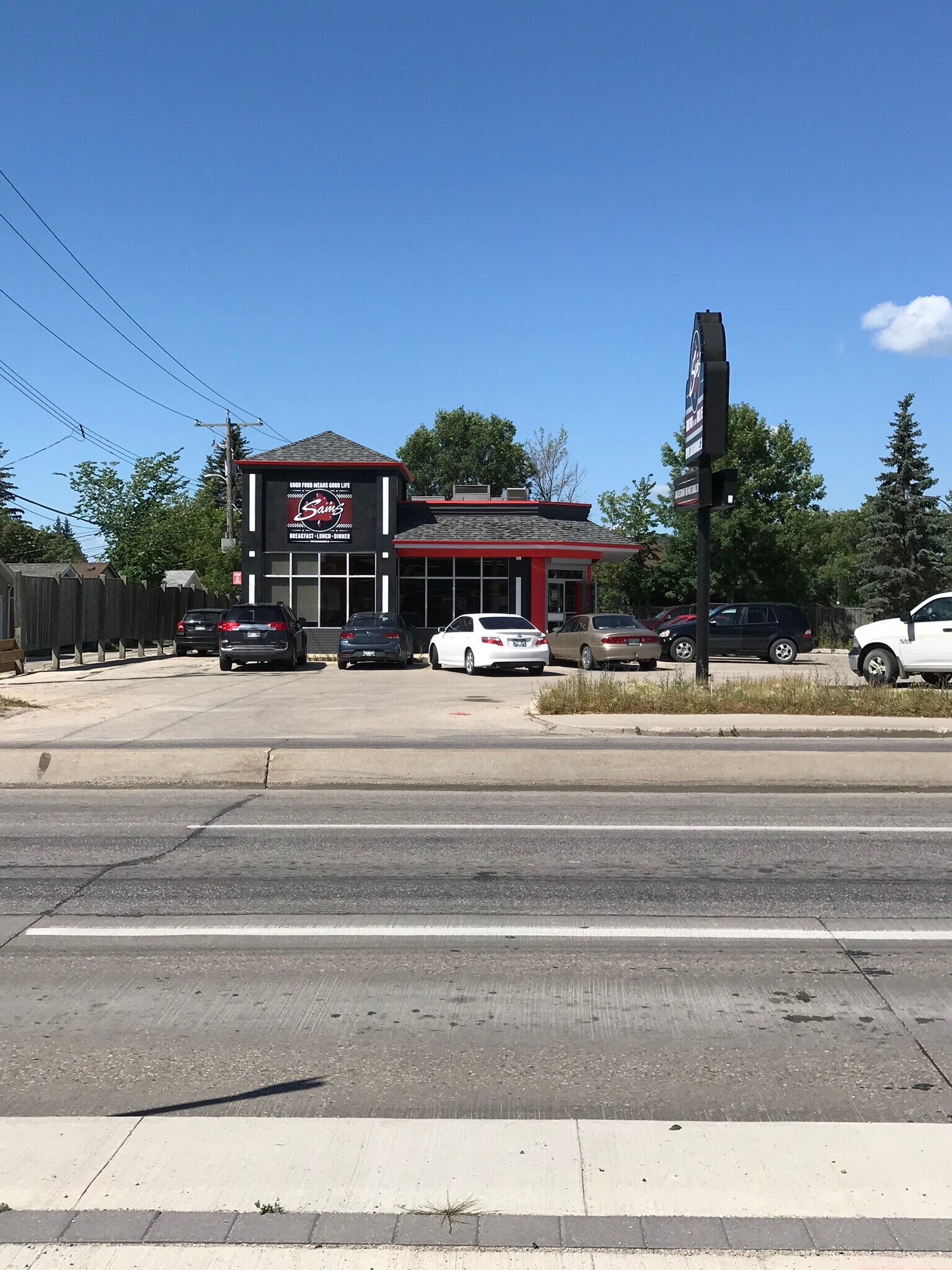 1883 Ness Ave, Winnipeg, MB for sale Building Photo- Image 1 of 1