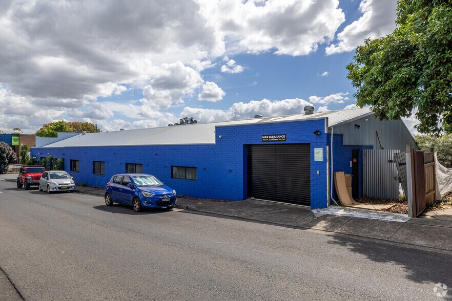 64 Pemberton St, Botany à louer - Photo du bâtiment - Image 2 de 4