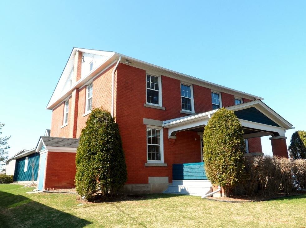 1188 Ottawa St S, Kitchener, ON for sale Primary Photo- Image 1 of 1